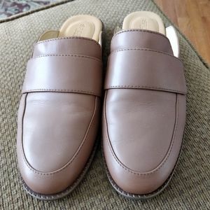 Sperry tan leather mules. Size US 11 (28cm).